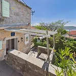 Pavi Romantic Stone House K13 * Kornić