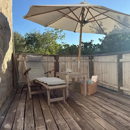 Appartement Pavi Romantic Stone House K13 *