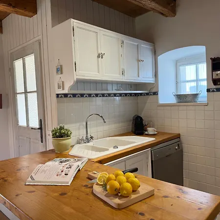 Pavi Romantic Stone House K13 Kornić