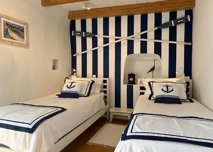 Pavi Romantic Stone House K13 Apartment