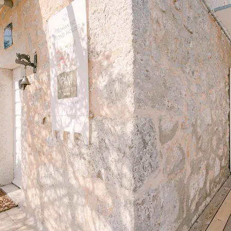Pavi Romantic Stone House K13 Kornić