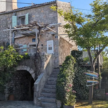 Apartament Pavi Romantic Stone House K13 *