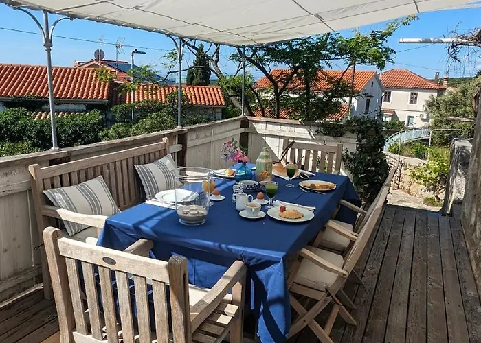 Apartament Pavi Romantic Stone House K13 Kornić