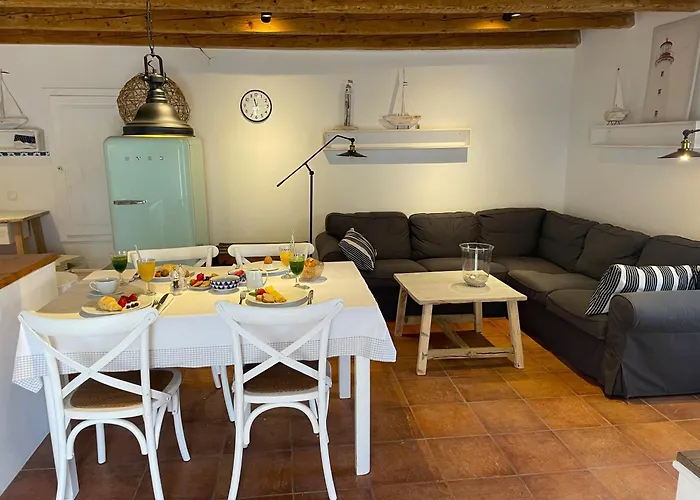 Pavi Romantic Stone House K13 *
