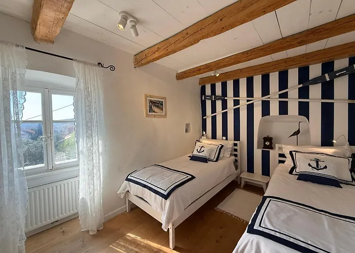 Pavi Romantic Stone House K13 Apartament *