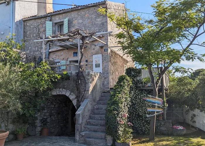 Apartament Pavi Romantic Stone House K13 *